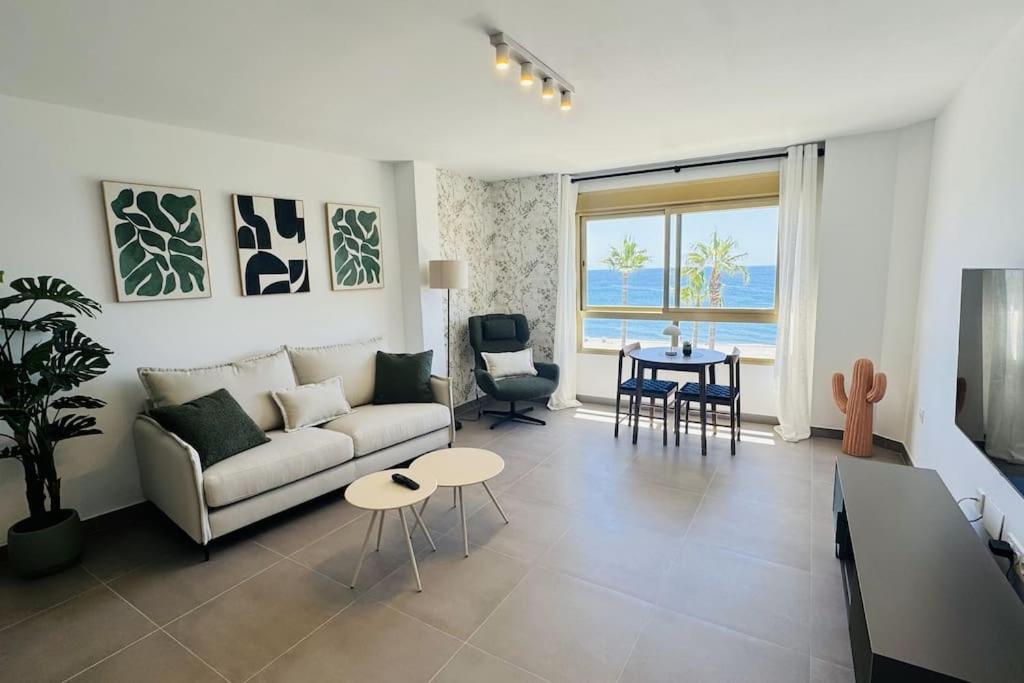 Room City Estepona Poseidon -Sea Views- المظهر الخارجي الصورة