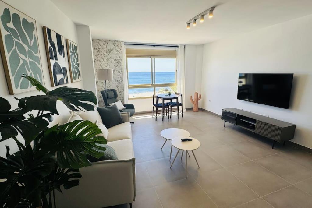 Room City Estepona Poseidon -Sea Views- المظهر الخارجي الصورة